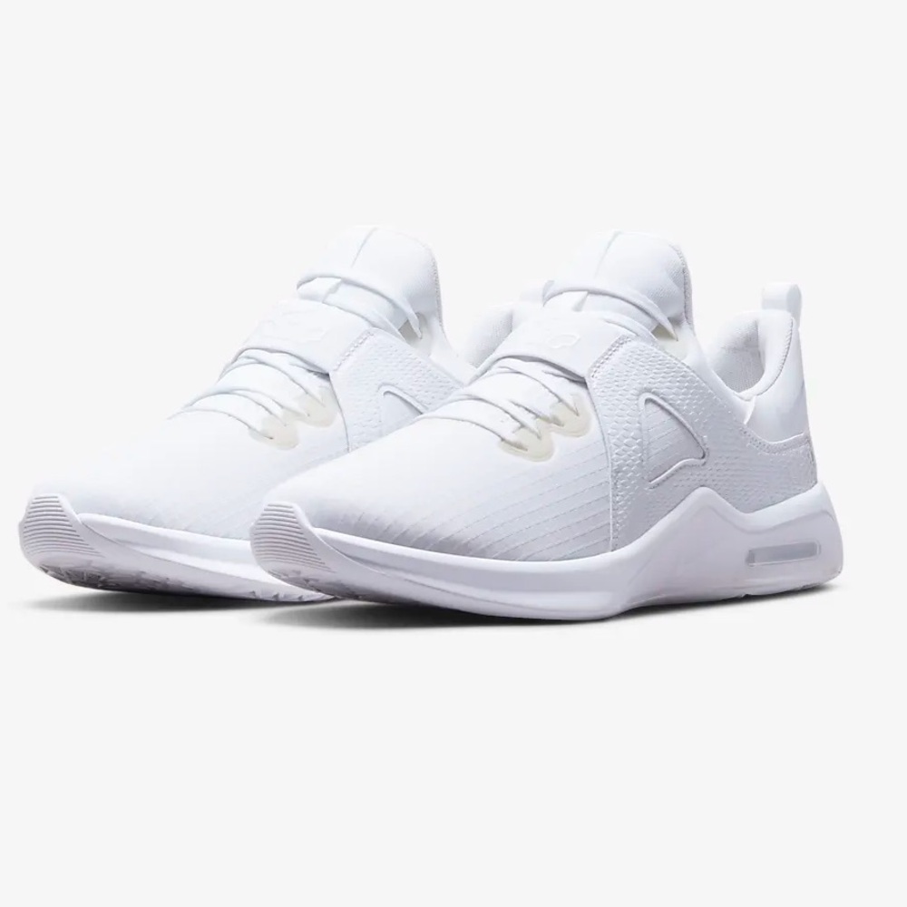 Nike Air Max Bella TR 5 White Training Sneakers (6.5)